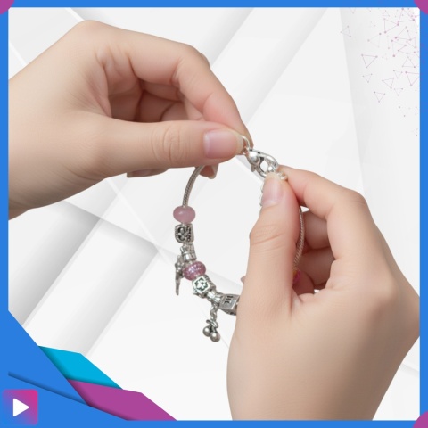 Zestaw do Robienia Bransoletek Naszyjników Biżuterii Dla Dziewczynek z Charmsami Etui 66 Elementów Prezent ASATO®
