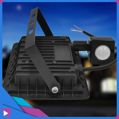 Halogen Naświetlacz LED 20W z Czujnikiem Ruchu i Zmierzchu na Kablu Naświetlacz Zewnętrzny IP65 do Ogrodu i Elewacji ASATO®